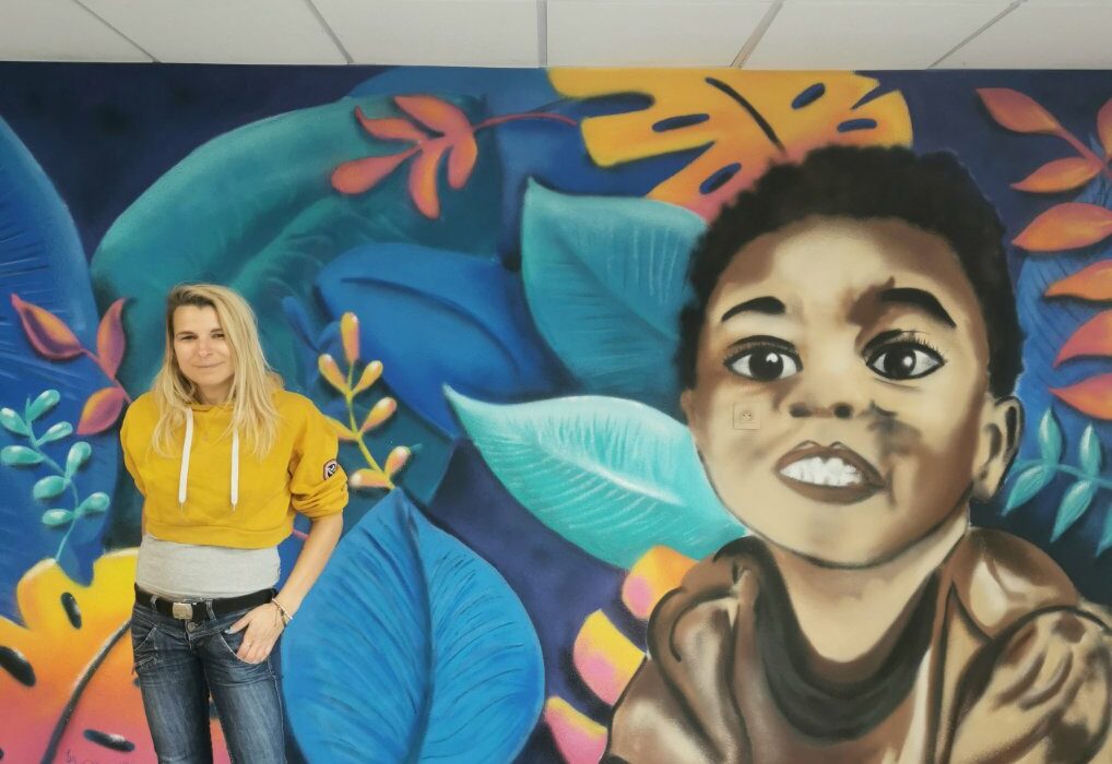 Création d’une fresque participative au Centre Maternel